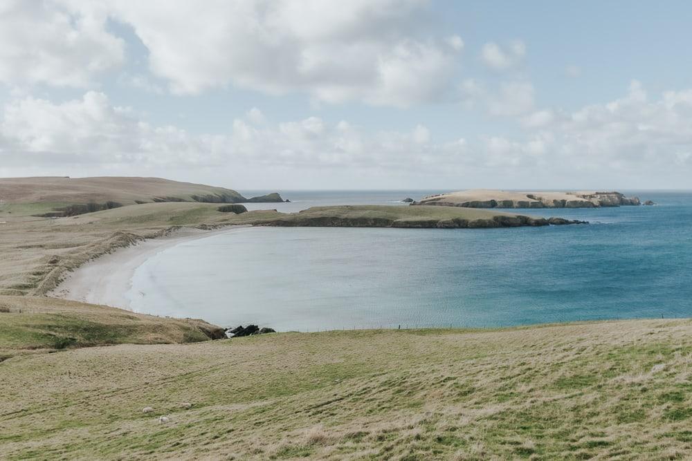 isle of st ninian's tombolo beach shetland