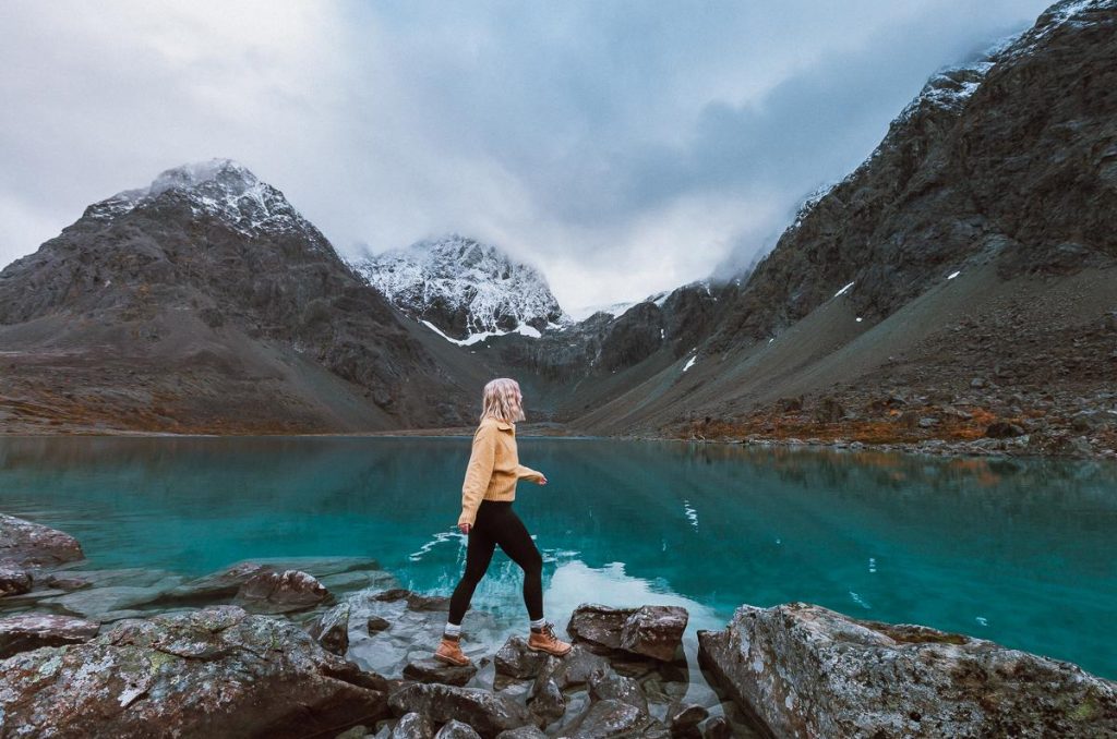 blåisvatnet blue lake lyngen alps norway