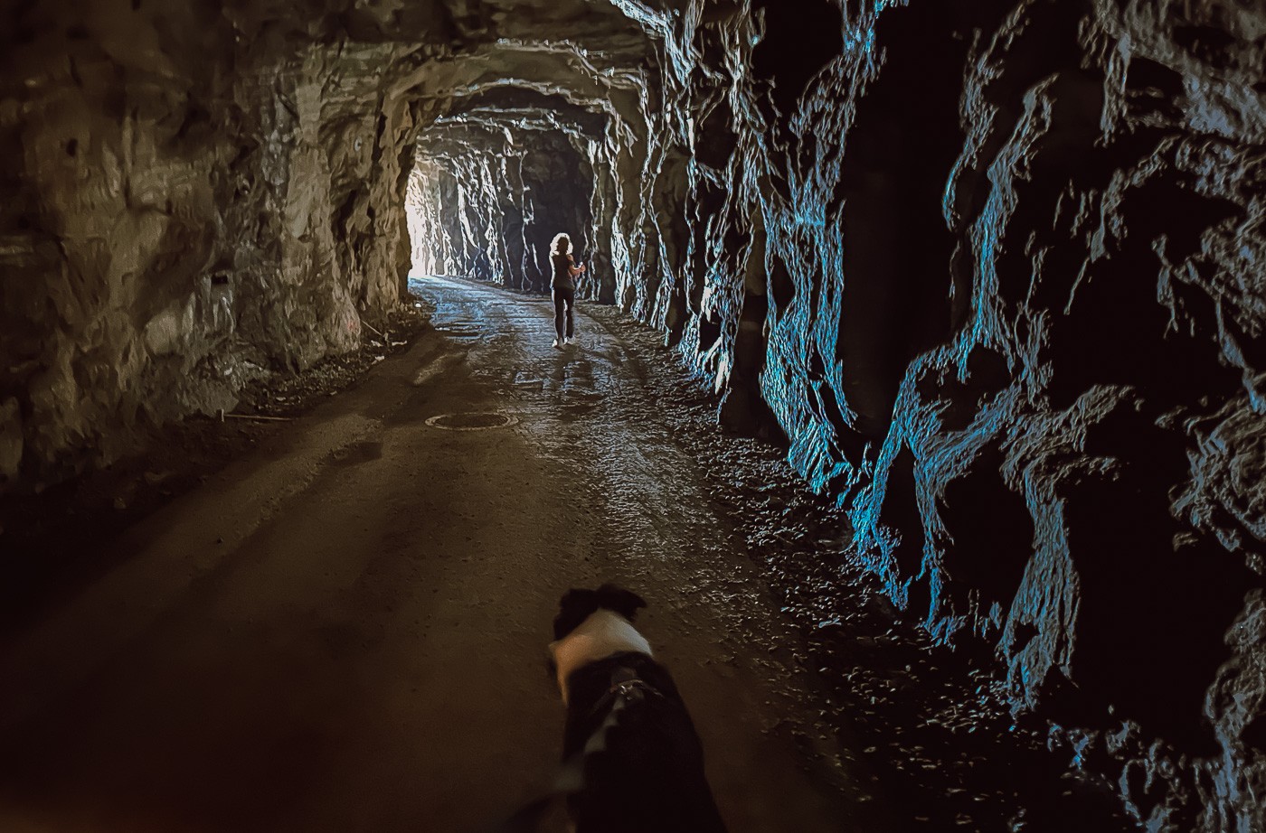 hiking through tunnel to Gompen on Træna